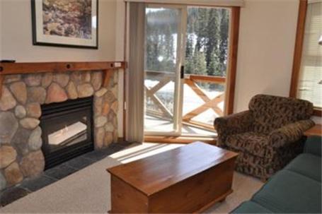 Fireside Lodge Sun Peaks Chambre photo