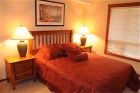 Fireside Lodge Sun Peaks Chambre photo