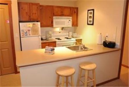 Fireside Lodge Sun Peaks Chambre photo